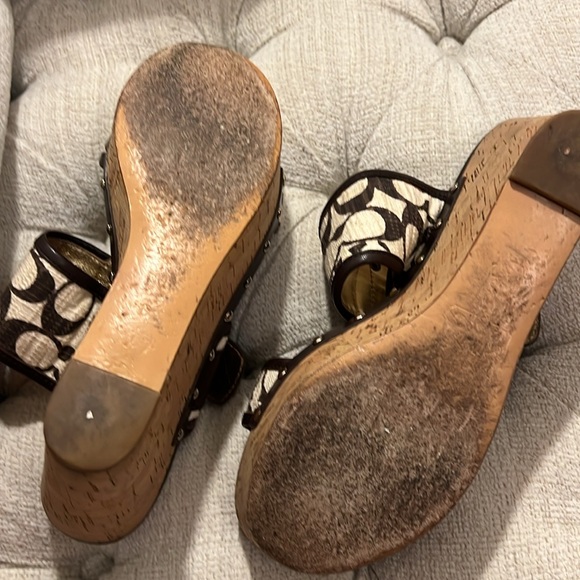 Coach Signature Brown and White Wedges - Picture 5 of 6
